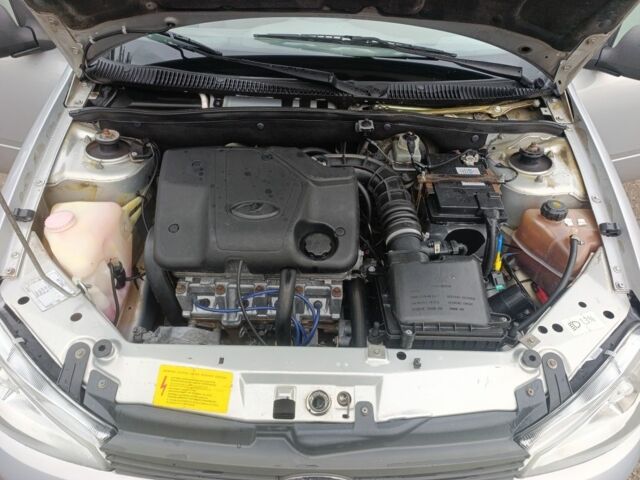 Сірий ВАЗ Калина, об'ємом двигуна 0 л та пробігом 157 тис. км за 2000 $, фото 7 на Automoto.ua