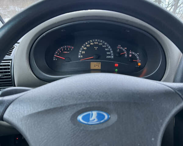 Серый ВАЗ Калина, объемом двигателя 1.6 л и пробегом 200 тыс. км за 2400 $, фото 15 на Automoto.ua