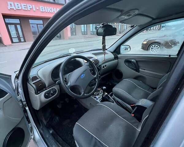 Сірий ВАЗ Калина, об'ємом двигуна 1.6 л та пробігом 69 тис. км за 2900 $, фото 8 на Automoto.ua