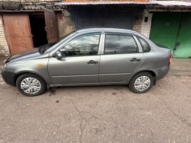 Серый ВАЗ Калина, объемом двигателя 1.6 л и пробегом 195 тыс. км за 1600 $, фото 2 на Automoto.ua