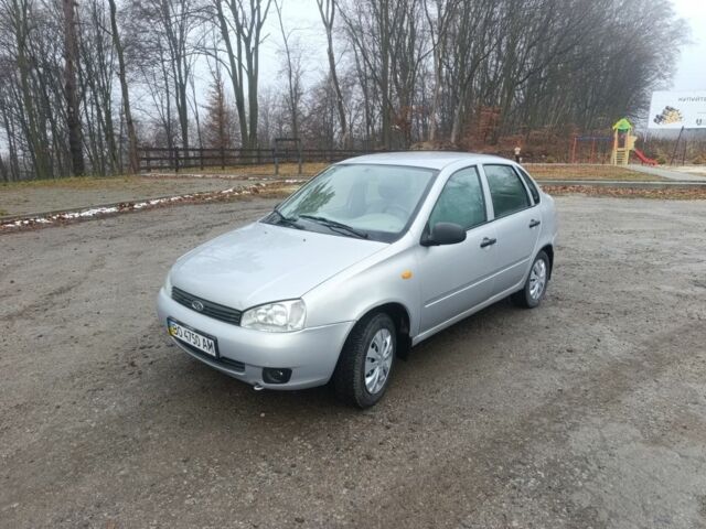 Сірий ВАЗ Калина, об'ємом двигуна 0 л та пробігом 157 тис. км за 2000 $, фото 1 на Automoto.ua