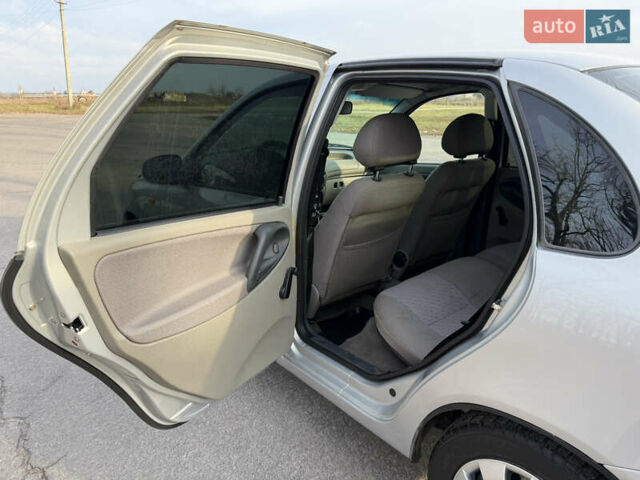 Сірий ВАЗ Калина, об'ємом двигуна 1.4 л та пробігом 104 тис. км за 2500 $, фото 12 на Automoto.ua