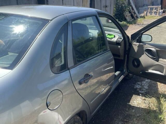 ВАЗ Калина 2009 у Івано-Франківську на Automoto.ua Сірий ВАЗ Калина, об'ємом двигуна 0 л та пробігом 93 тис. км за 2500 $, фото 3 на Automoto.ua
