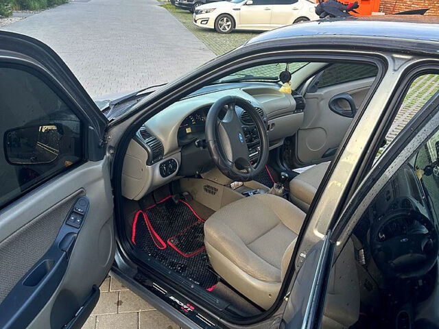 Серый ВАЗ Kalina, объемом двигателя 1.4 л и пробегом 99 тыс. км за 3000 $, фото 2 на Automoto.ua