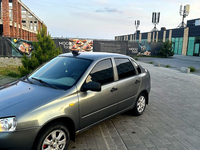 Серый ВАЗ Kalina, объемом двигателя 1.4 л и пробегом 99 тыс. км за 3000 $, фото 8 на Automoto.ua