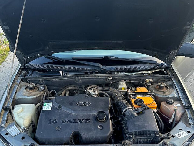 Серый ВАЗ Kalina, объемом двигателя 1.4 л и пробегом 99 тыс. км за 3000 $, фото 7 на Automoto.ua