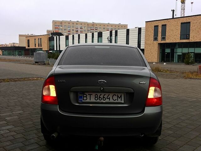 Сірий ВАЗ Kalina, об'ємом двигуна 1.4 л та пробігом 157 тис. км за 3999 $, фото 9 на Automoto.ua