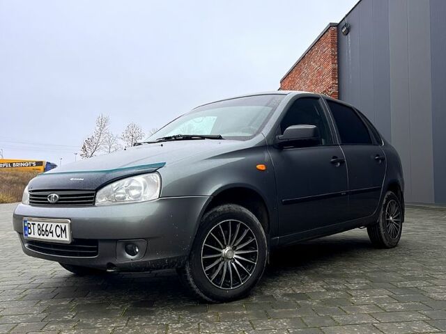 Сірий ВАЗ Kalina, об'ємом двигуна 1.4 л та пробігом 157 тис. км за 3999 $, фото 1 на Automoto.ua