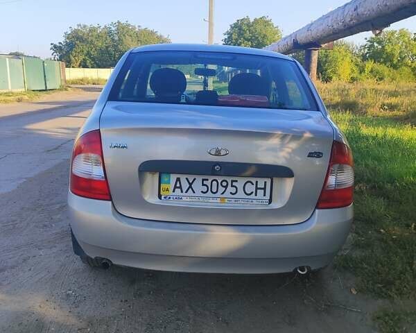 Серый ВАЗ Калина, объемом двигателя 1.39 л и пробегом 166 тыс. км за 2950 $, фото 4 на Automoto.ua