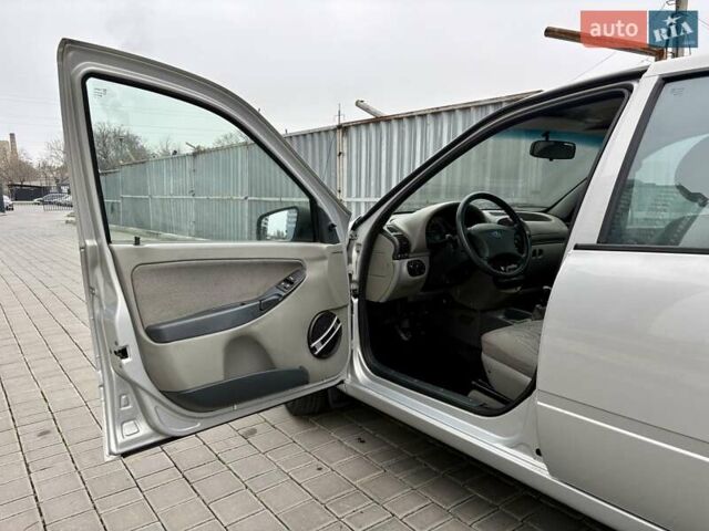 Сірий ВАЗ Калина, об'ємом двигуна 1.6 л та пробігом 97 тис. км за 2700 $, фото 25 на Automoto.ua