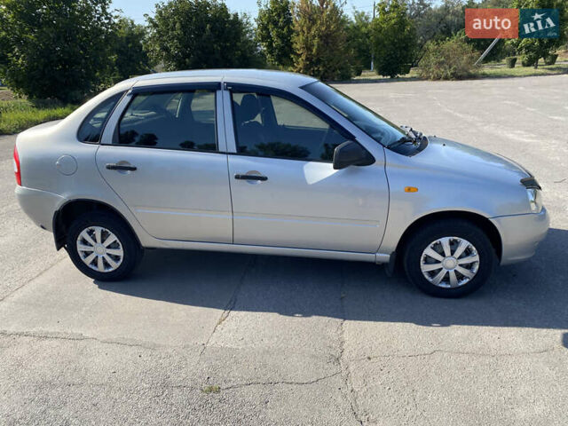 Сірий ВАЗ Калина, об'ємом двигуна 1.6 л та пробігом 109 тис. км за 3700 $, фото 4 на Automoto.ua
