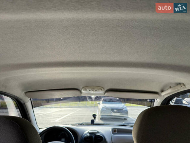 Сірий ВАЗ Калина, об'ємом двигуна 1.39 л та пробігом 34 тис. км за 4350 $, фото 29 на Automoto.ua