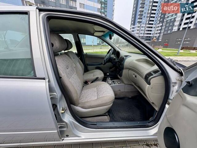 Сірий ВАЗ Калина, об'ємом двигуна 1.6 л та пробігом 97 тис. км за 2700 $, фото 47 на Automoto.ua