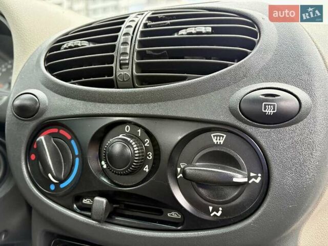 Сірий ВАЗ Калина, об'ємом двигуна 1.6 л та пробігом 97 тис. км за 2700 $, фото 48 на Automoto.ua