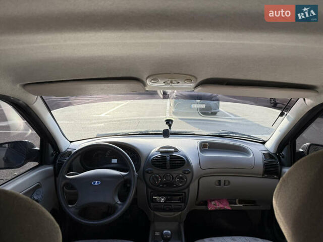 Сірий ВАЗ Калина, об'ємом двигуна 1.39 л та пробігом 34 тис. км за 4350 $, фото 12 на Automoto.ua
