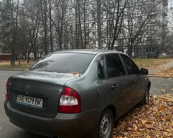 Серый ВАЗ Калина, объемом двигателя 1.39 л и пробегом 255 тыс. км за 3000 $, фото 3 на Automoto.ua