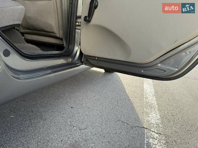 Сірий ВАЗ Калина, об'ємом двигуна 1.39 л та пробігом 34 тис. км за 4350 $, фото 28 на Automoto.ua