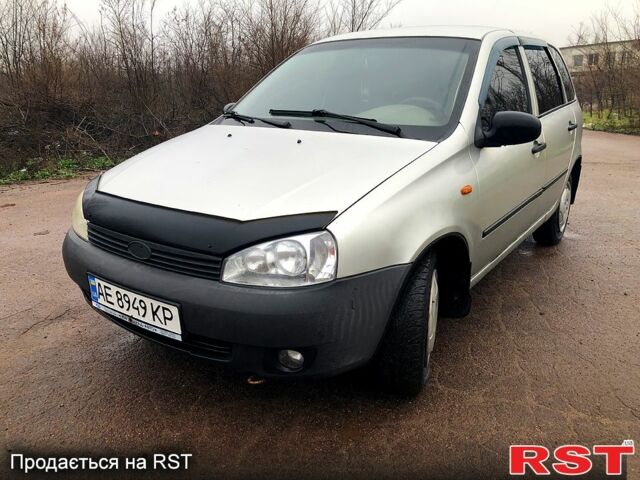 Серый ВАЗ Kalina, объемом двигателя 1.4 л и пробегом 231 тыс. км за 1750 $, фото 2 на Automoto.ua