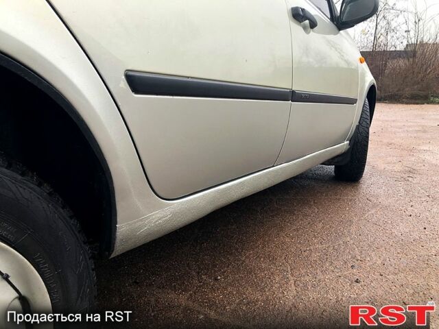 Серый ВАЗ Kalina, объемом двигателя 1.4 л и пробегом 231 тыс. км за 1750 $, фото 7 на Automoto.ua