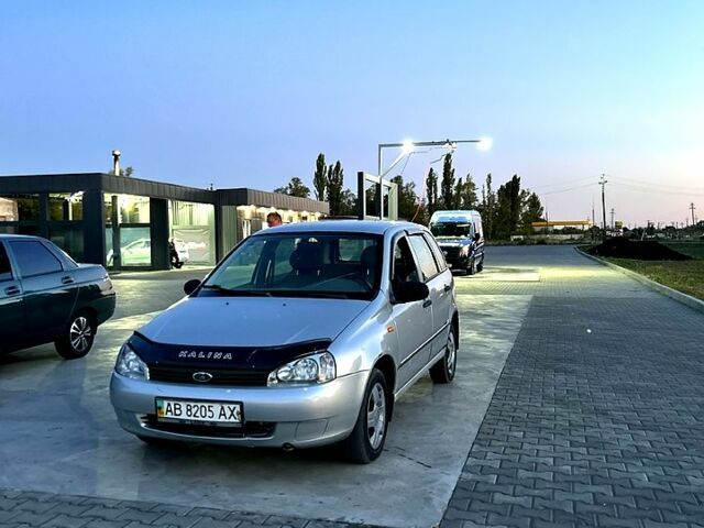 Серый ВАЗ Kalina, объемом двигателя 1.4 л и пробегом 175 тыс. км за 2200 $, фото 1 на Automoto.ua