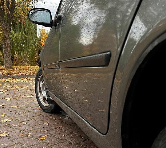 Серый ВАЗ Kalina, объемом двигателя 1.6 л и пробегом 264 тыс. км за 2300 $, фото 5 на Automoto.ua