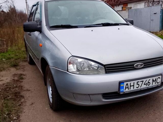 Серый ВАЗ Kalina, объемом двигателя 1.6 л и пробегом 173 тыс. км за 2500 $, фото 1 на Automoto.ua