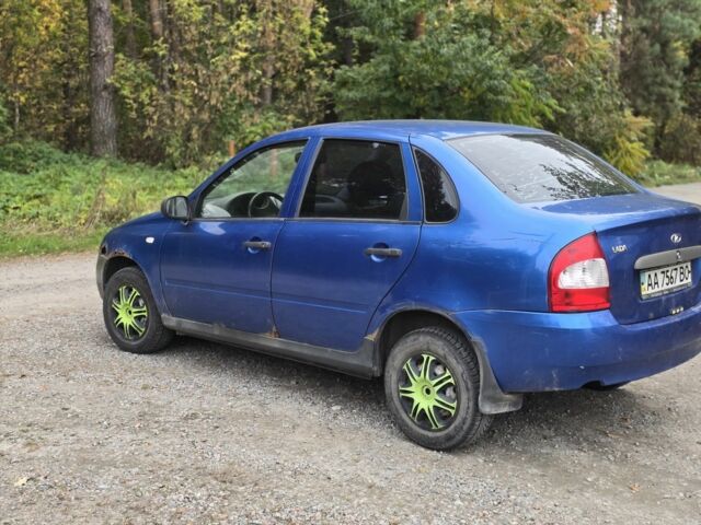 Синий ВАЗ Калина, объемом двигателя 1.6 л и пробегом 160 тыс. км за 800 $, фото 4 на Automoto.ua