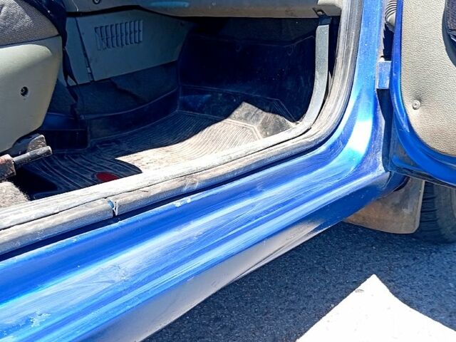 Синий ВАЗ Kalina, объемом двигателя 1.6 л и пробегом 164 тыс. км за 1800 $, фото 12 на Automoto.ua