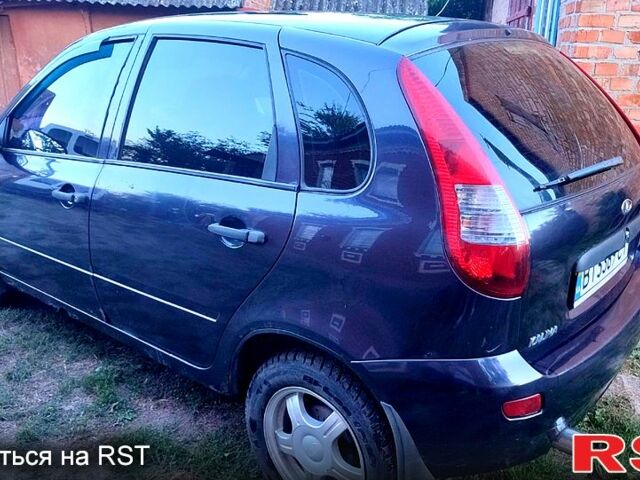 Синий ВАЗ Kalina, объемом двигателя 1.6 л и пробегом 196 тыс. км за 1250 $, фото 1 на Automoto.ua