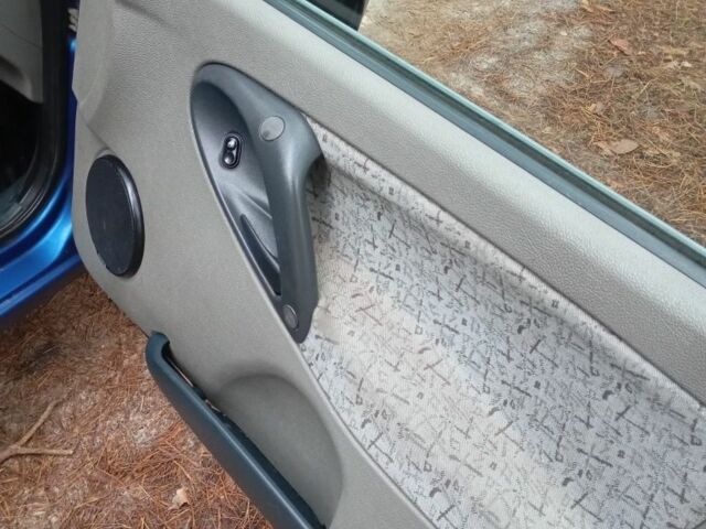 Синий ВАЗ Калина, объемом двигателя 1.6 л и пробегом 167 тыс. км за 1850 $, фото 17 на Automoto.ua