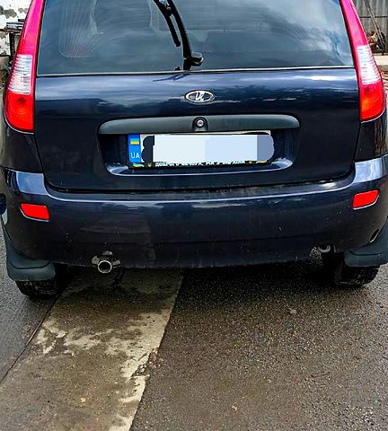 Синий ВАЗ Kalina, объемом двигателя 1.6 л и пробегом 233 тыс. км за 2100 $, фото 1 на Automoto.ua