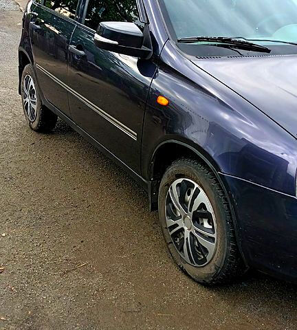 Синий ВАЗ Kalina, объемом двигателя 1.6 л и пробегом 233 тыс. км за 2100 $, фото 7 на Automoto.ua