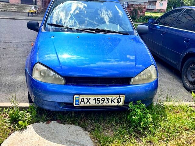 Синий ВАЗ Kalina, объемом двигателя 1.6 л и пробегом 273 тыс. км за 2000 $, фото 1 на Automoto.ua
