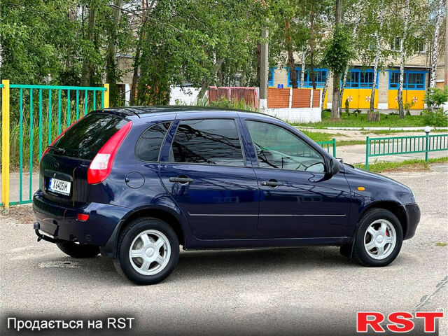 Синий ВАЗ Kalina, объемом двигателя 1.6 л и пробегом 111 тыс. км за 3200 $, фото 2 на Automoto.ua