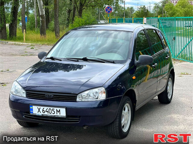 Синий ВАЗ Kalina, объемом двигателя 1.6 л и пробегом 111 тыс. км за 3200 $, фото 7 на Automoto.ua