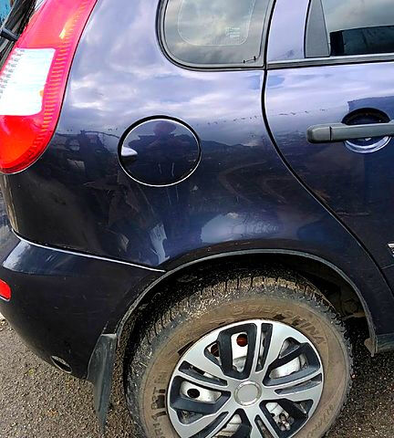 Синий ВАЗ Kalina, объемом двигателя 1.6 л и пробегом 233 тыс. км за 2100 $, фото 2 на Automoto.ua