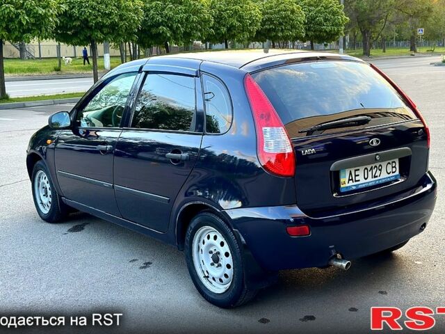 Синий ВАЗ Kalina, объемом двигателя 1.6 л и пробегом 87 тыс. км за 2799 $, фото 2 на Automoto.ua