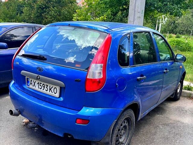 Синий ВАЗ Kalina, объемом двигателя 1.6 л и пробегом 273 тыс. км за 2000 $, фото 5 на Automoto.ua