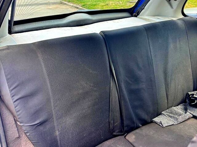 Синий ВАЗ Kalina, объемом двигателя 1.6 л и пробегом 273 тыс. км за 2000 $, фото 3 на Automoto.ua