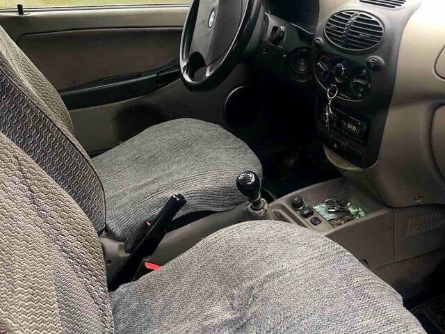 Синий ВАЗ Kalina, объемом двигателя 1.6 л и пробегом 140 тыс. км за 3100 $, фото 2 на Automoto.ua