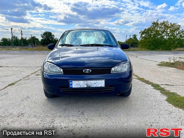 Синий ВАЗ Kalina, объемом двигателя 1.6 л и пробегом 184 тыс. км за 2200 $, фото 4 на Automoto.ua