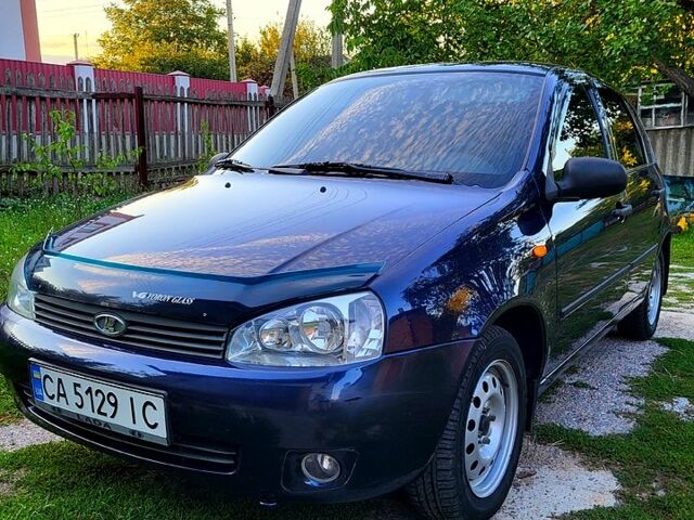 Синий ВАЗ Kalina, объемом двигателя 1.4 л и пробегом 102 тыс. км за 2500 $, фото 3 на Automoto.ua