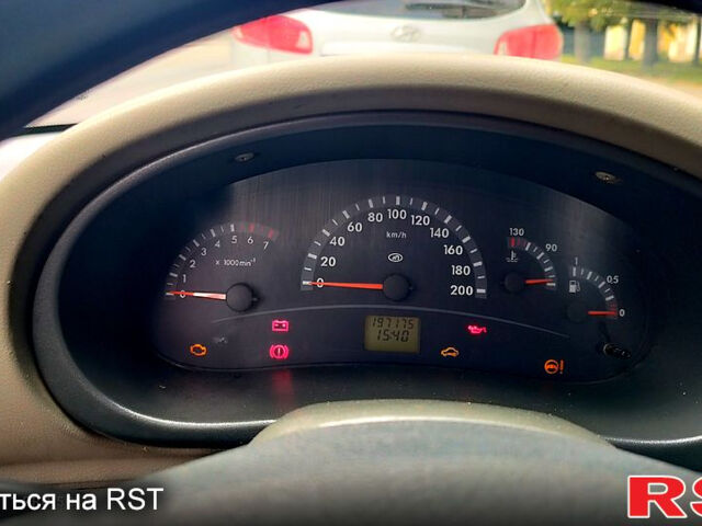 Синий ВАЗ Kalina, объемом двигателя 1.4 л и пробегом 197 тыс. км за 1200 $, фото 6 на Automoto.ua