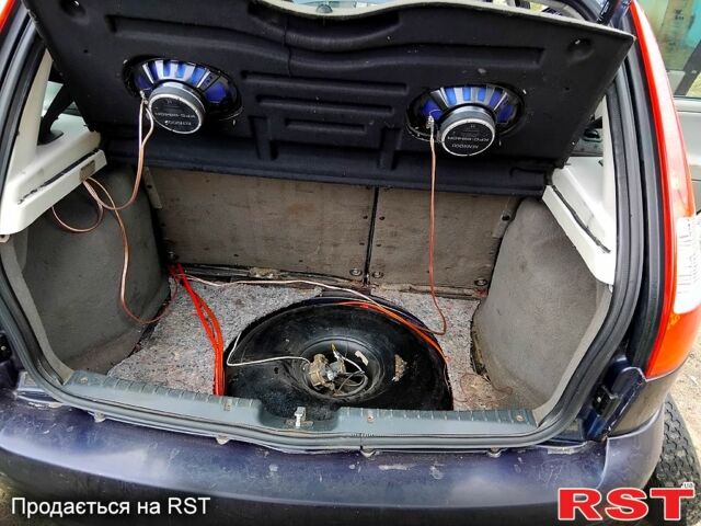 Синий ВАЗ Kalina, объемом двигателя 1.6 л и пробегом 206 тыс. км за 1650 $, фото 5 на Automoto.ua