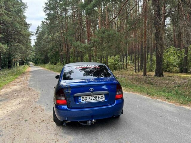 Синий ВАЗ Калина, объемом двигателя 1.6 л и пробегом 250 тыс. км за 999 $, фото 7 на Automoto.ua