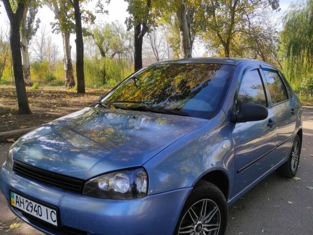 Синий ВАЗ Калина, объемом двигателя 1.6 л и пробегом 240 тыс. км за 2000 $, фото 7 на Automoto.ua