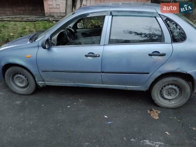 Синий ВАЗ Калина, объемом двигателя 1.6 л и пробегом 218 тыс. км за 1100 $, фото 6 на Automoto.ua