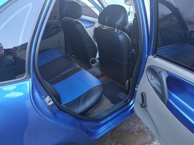 Синий ВАЗ Калина, объемом двигателя 1.6 л и пробегом 110 тыс. км за 2500 $, фото 7 на Automoto.ua