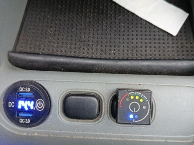 Синий ВАЗ Калина, объемом двигателя 1.6 л и пробегом 216 тыс. км за 1700 $, фото 6 на Automoto.ua