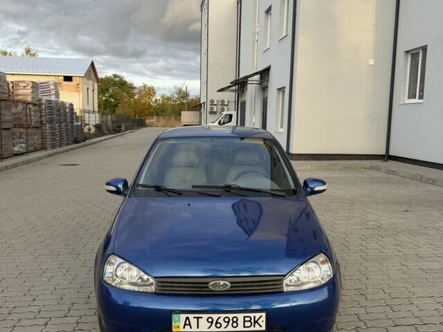 Синий ВАЗ Калина, объемом двигателя 1.6 л и пробегом 105 тыс. км за 2100 $, фото 1 на Automoto.ua